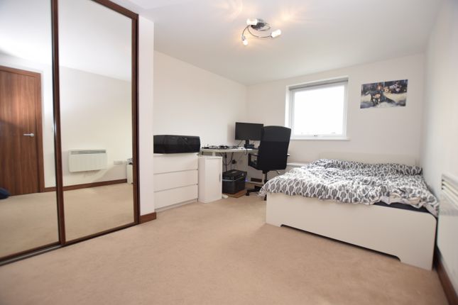 Flat to rent in Keel Point, Ship Wharf, Colchester