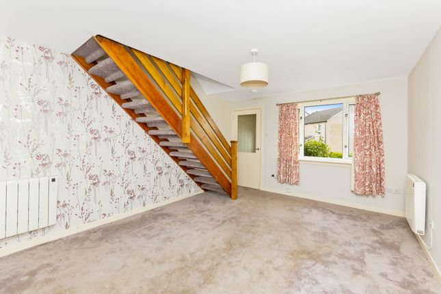 148, Fauldburn, East Craigs, Edinburgh photo 2