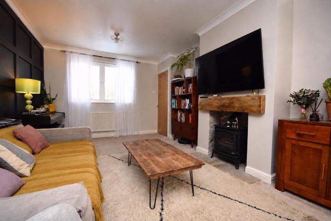 Manor Crescent, Leeds photo 4
