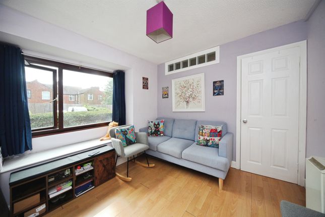 17, Astra Court, Colin Road, Luton photo 4