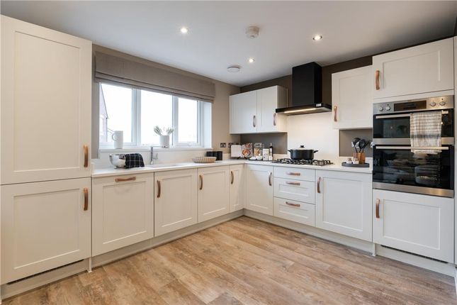 82, Stotfold Road, Arlesey photo 2
