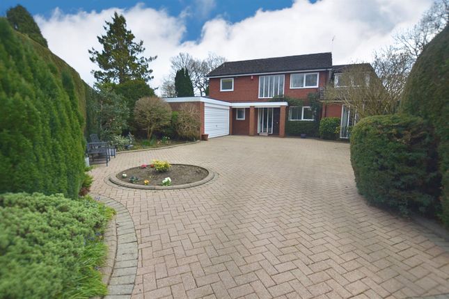 Thumbnail Detached house for sale in Southlands, Holmes Chapel, Crewe