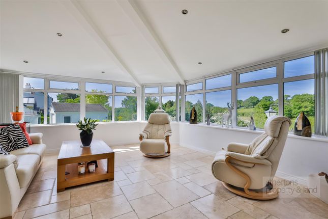 West View, 2a, The Dene, Hurst Green photo 4