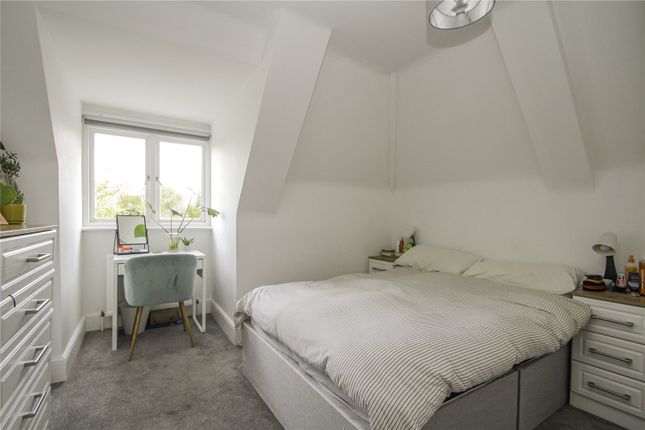 Flat for sale in Nightingale Road, Guildford, Surrey