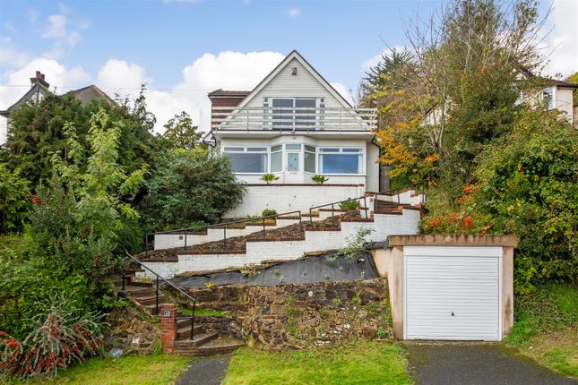 Thumbnail Detached house for sale in Hilltop Road, Whyteleafe