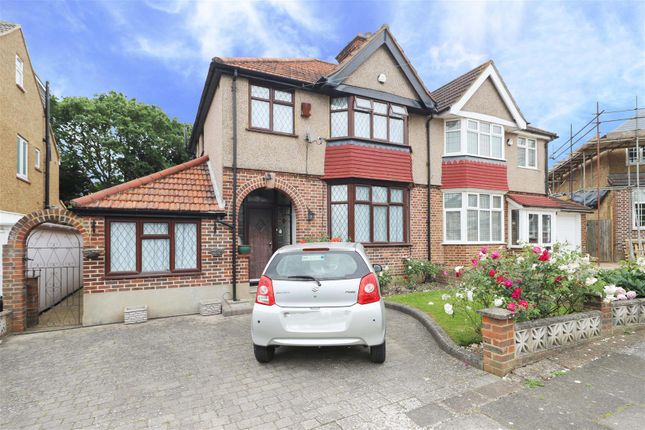 4-bed house on 12, Dorset Way, Hillingdon Village, £775,000