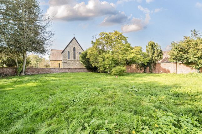 Ostlers Cottage Church Road, Chichester photo 4