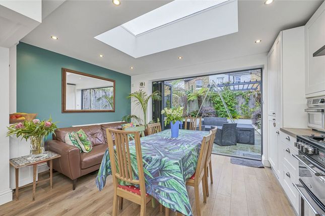 24, Ronver Road, London photo 4