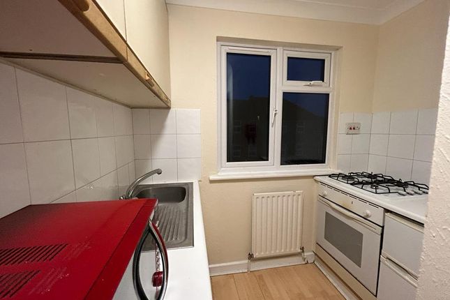 Flat 6, 63, Randolph House Randolph Road, Kent photo 4