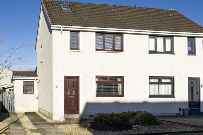 6_Bramley_Place_Lenzie_001.Jpg