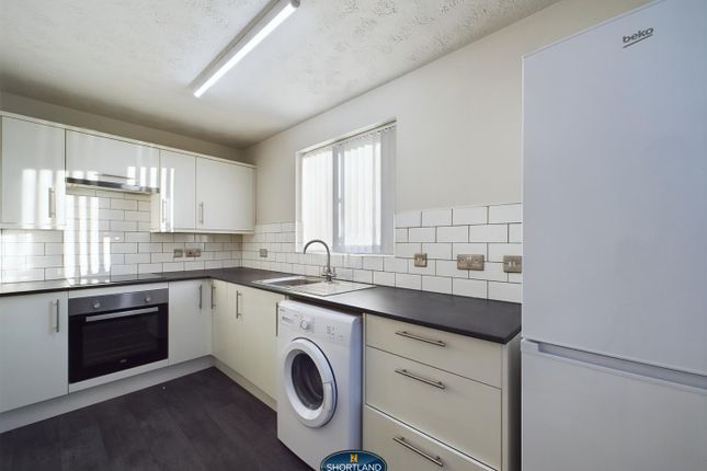 14, Brunel Close, Coventry photo 3