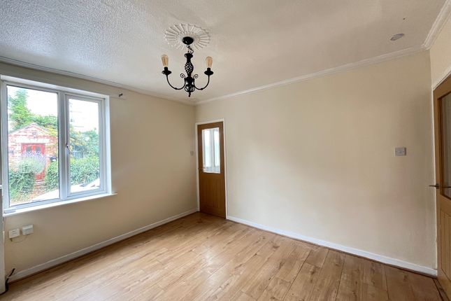 22, Westhill, Uttoxeter photo 5
