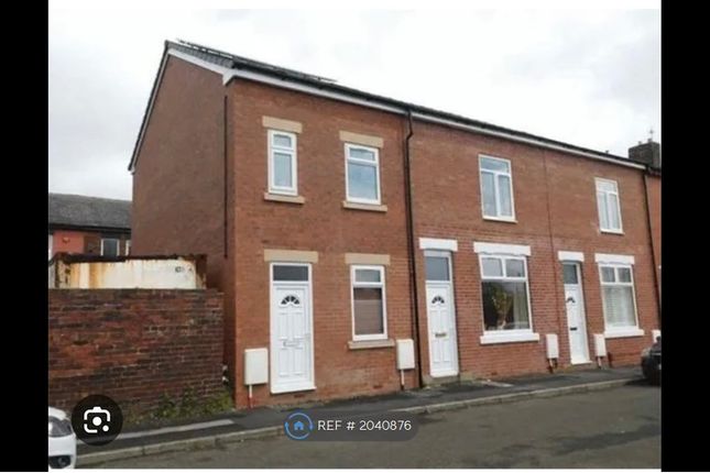 End terrace house to rent in Siddall Street, Radcliffe, Manchester M26