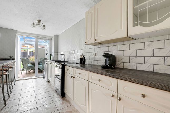 5 Trinstead Way, Nottingham photo 3