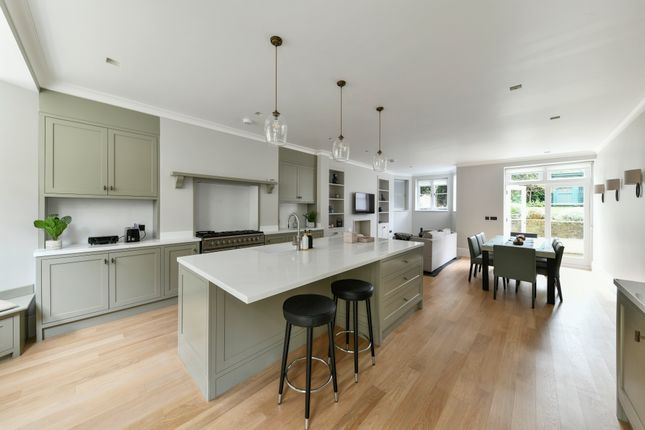 Cambridge Place, London photo 2