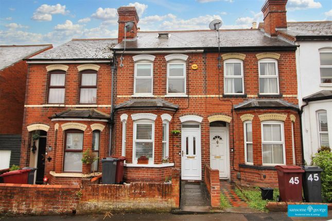 Thumbnail Terraced house for sale in Grovelands Road, Reading, Reading