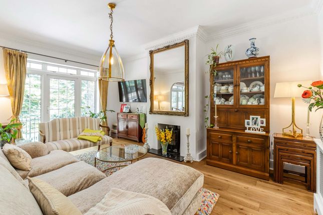 2 Princess Gate London Road, Ascot photo 4