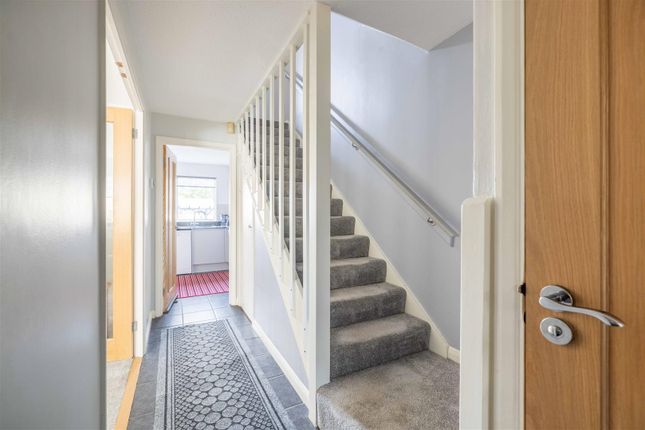 13, Basford Way, Windsor photo 3