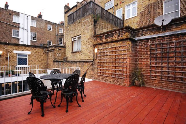 Thumbnail Flat to rent in Durweston Street, Marylebone, London