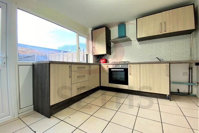63, Telford Way, Leicester photo 4
