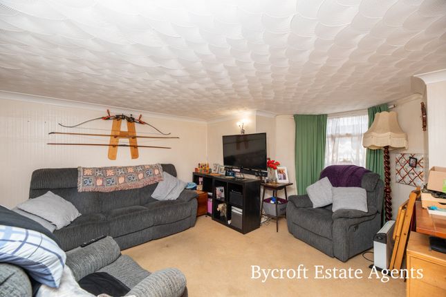 End terrace house for sale in Camperdown, Great Yarmouth
