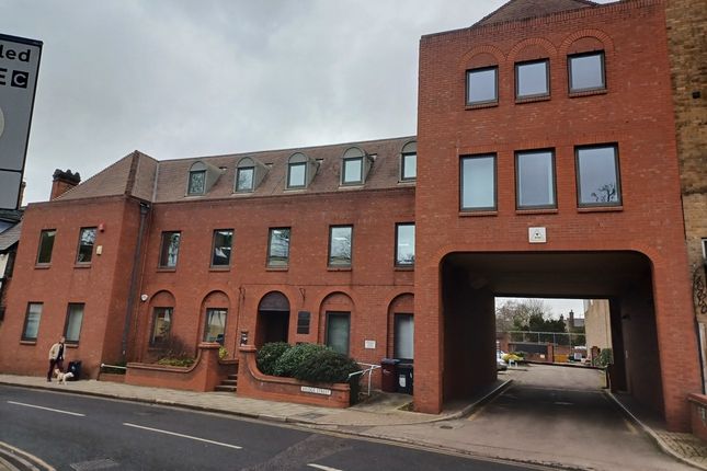 Office to let in Second Floor, The Maltings, Bridge Street, Hitchin, Hertfordshire
