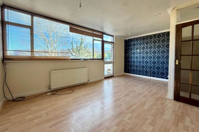 4A, Kingsway, Camberley photo 2