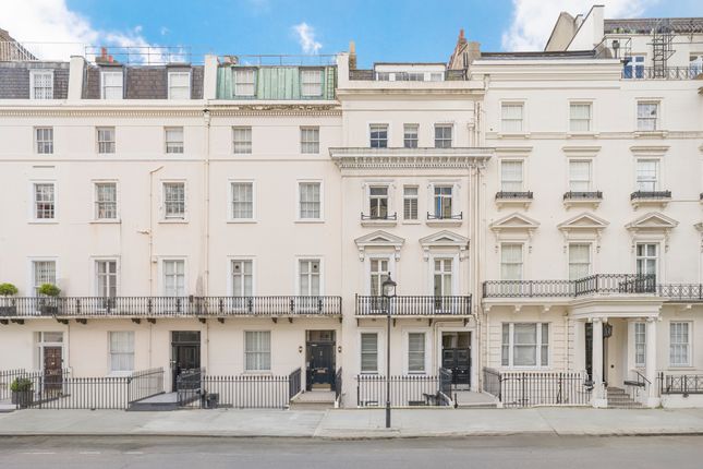 Thumbnail Town house for sale in Lowndes Street, London