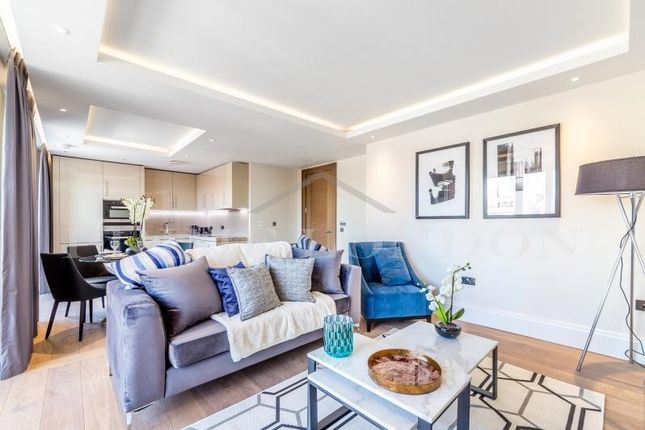 Thumbnail Flat for sale in Temple House, 190 Strand, Covent Garden