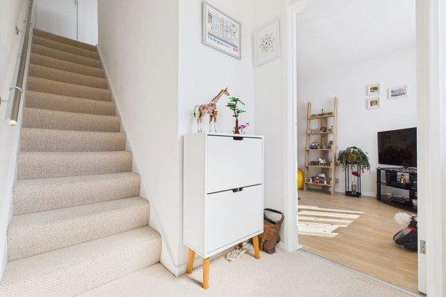 86, Brook Way, Lancing photo 4