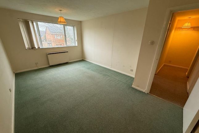 13, Wesley Court, Swindon photo 2