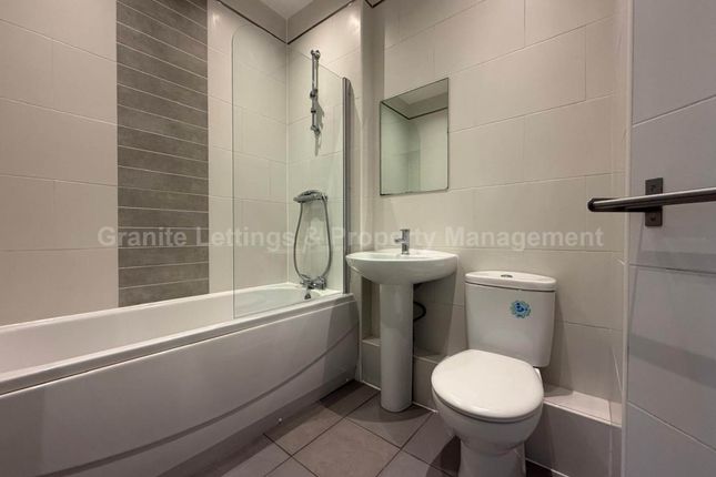 Apt 4, Tiber Place, Tib Street, Manchester photo 5