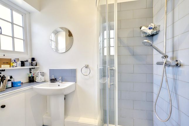 Ensuite 1_1.Jpeg