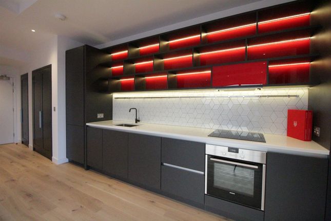 Modena House, 1703, 41 Lyell Street, London photo 3