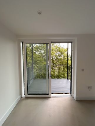 Flat for sale in Winsor Avenue, Exeter