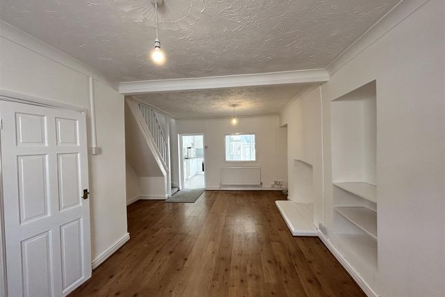 36, Pen Y Fon Street, Llanelli photo 4