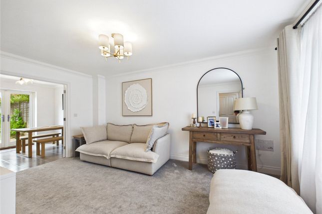 23, Forrester Road, Manningtree photo 2