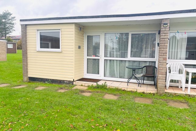 2-bed house on 27 Bermuda Chalet Park, Newport Road, Great Yarmouth, £20,000