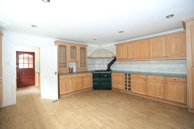 Iron Hill House, Dunkirk Road South, Faversham photo 3