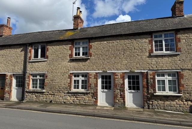 2-bed house on 3, Thames Street, Lechlade, £229,950