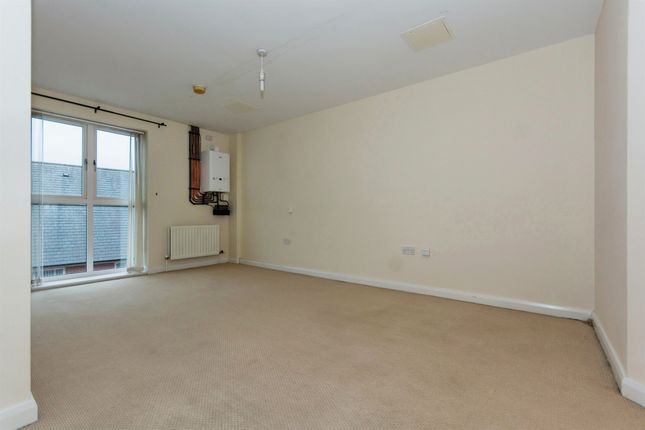 Flat for sale in Waterside, Shirley, Solihull