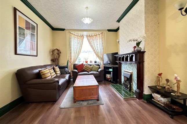 Terraced house for sale in Cambridge Street, Scarborough