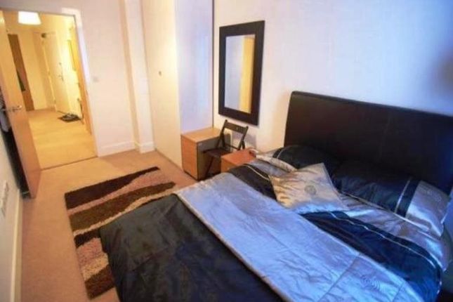 32 Hornby Court, High Road, Willesden photo 4