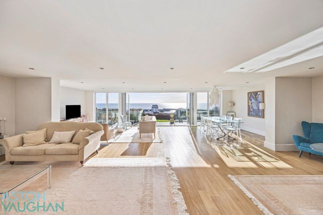 6 The Cliff, Brighton, East Sussex photo 4