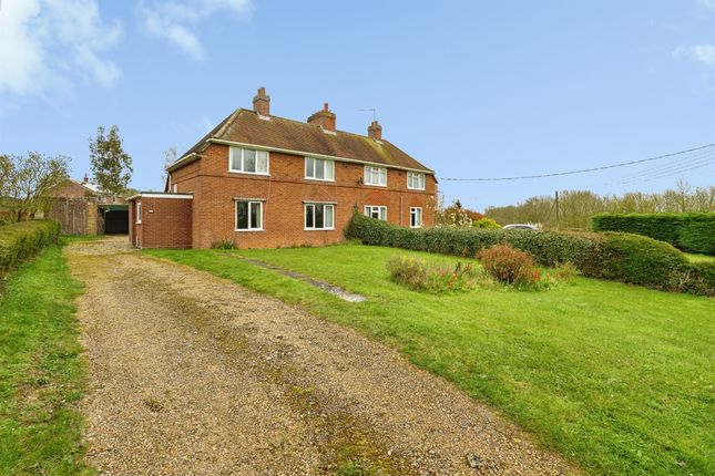 3-bed house on 2, Church Road, Diss, £270,000
