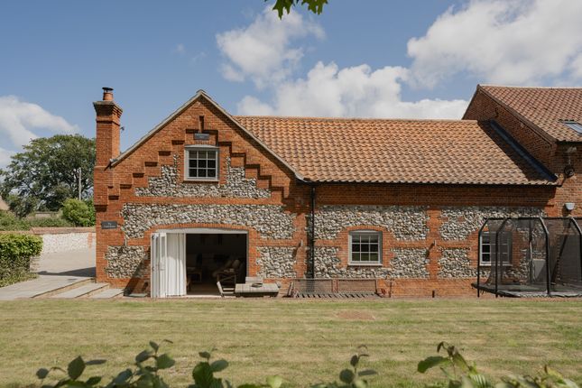 287943 - Coach House, Manor Farm, Brancaster-37.Jpg