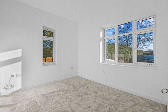 Detached house for sale in Mulberry House, Wexham Woods