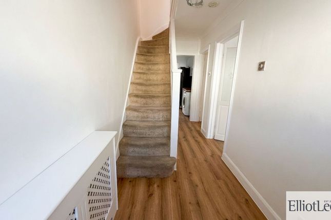 41 Whitby Road, Harrow photo 2