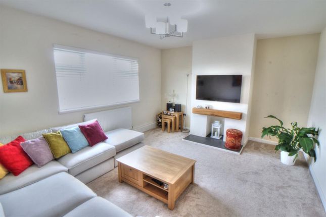 Thumbnail Flat to rent in Shakespeare Square, Ilford