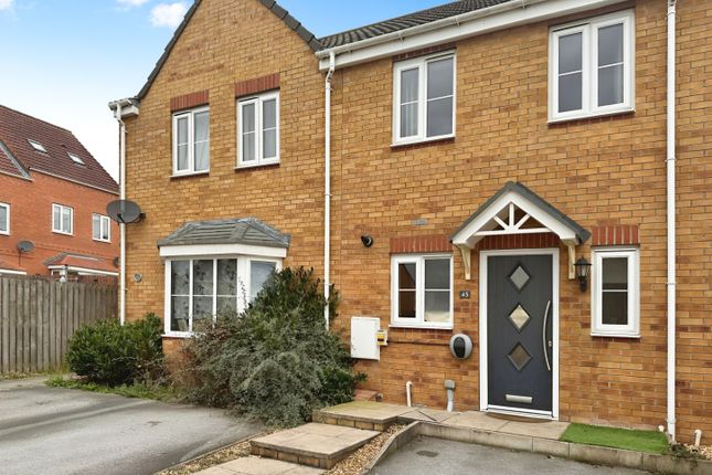 Thumbnail Town house for sale in Park Drive, Lofthouse, Wakefield